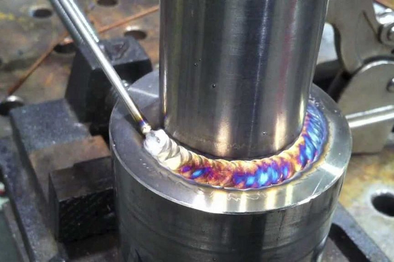 Inox 430 có khả năng chống mòn, chịu nhiệt tốt, chống ăn mòn và dễ gia công